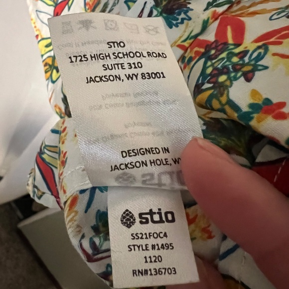 Stop Women’s Shifter Shirt size medium - Picture 3 of 8